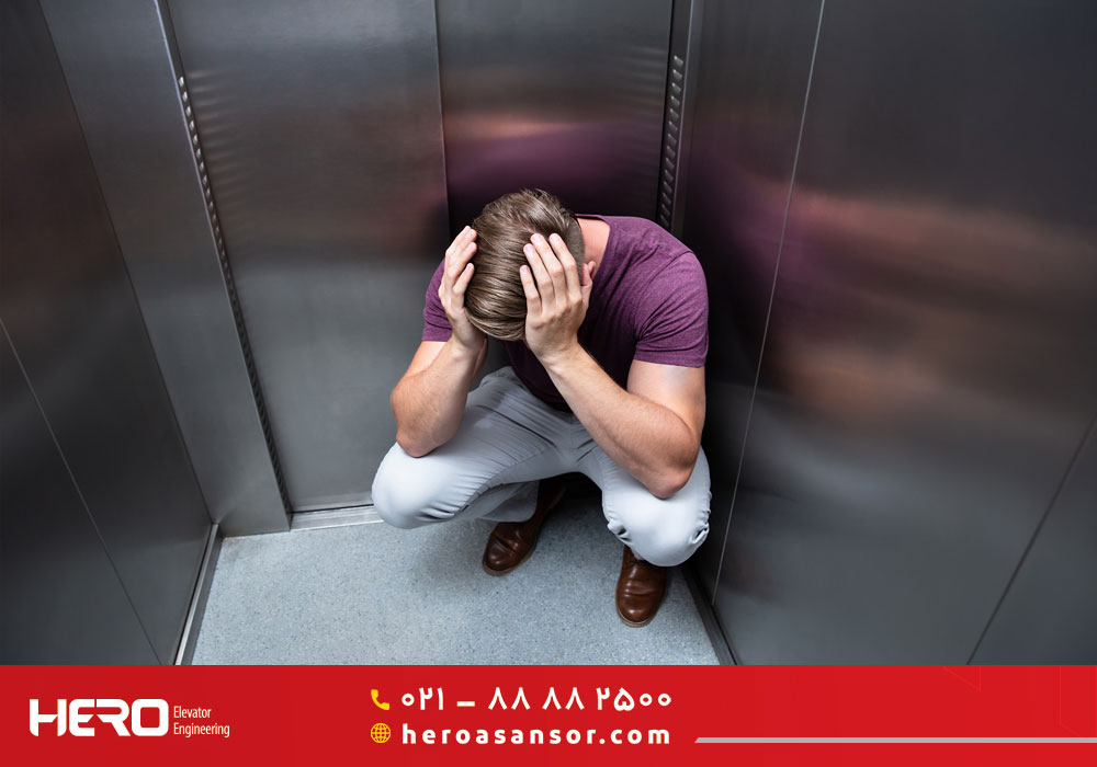 مهمترین دلایل گیر کردن آسانسور و ماندن آسانسور در یک طبقه چیست؟